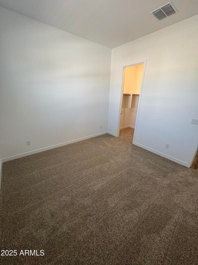 Building Photo - 23139 E Lords Wy