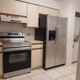 Building Photo - 1000 Cove Cay Dr