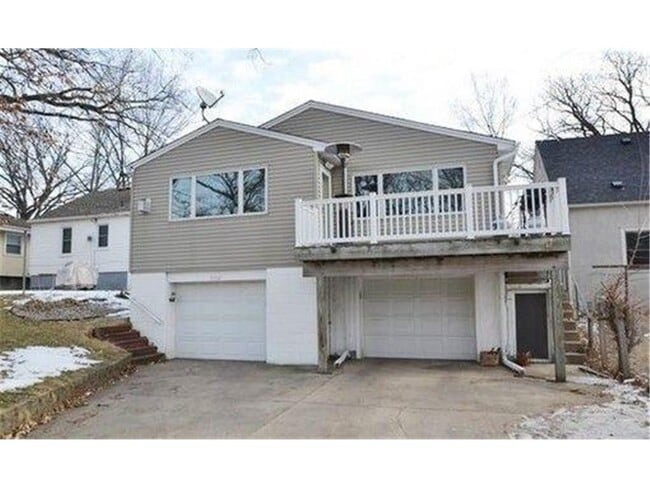 Building Photo - 3352 Xenwood Ave S