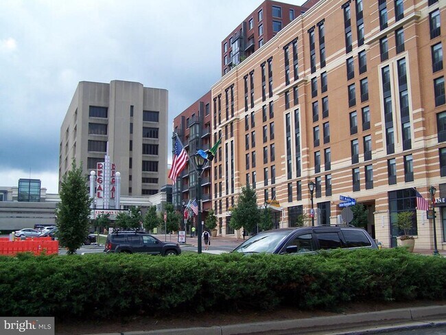 Building Photo - 311 Dawson Ave