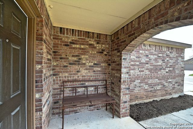 Building Photo - 2037 Brandywine Dr