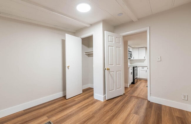 Building Photo - 23023 Watergate Cir