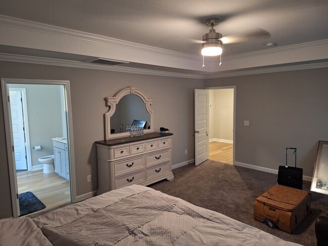 Building Photo - Beautiful Five Bedroom Home Located in Northeast Columbia!