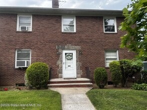Building Photo - 204 Ross Ave