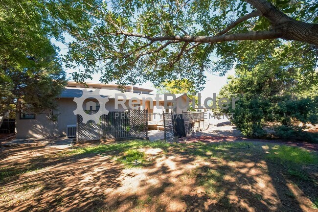 Building Photo - !!CALL US TODAY AT (505) 808-6467 TO SCHED...