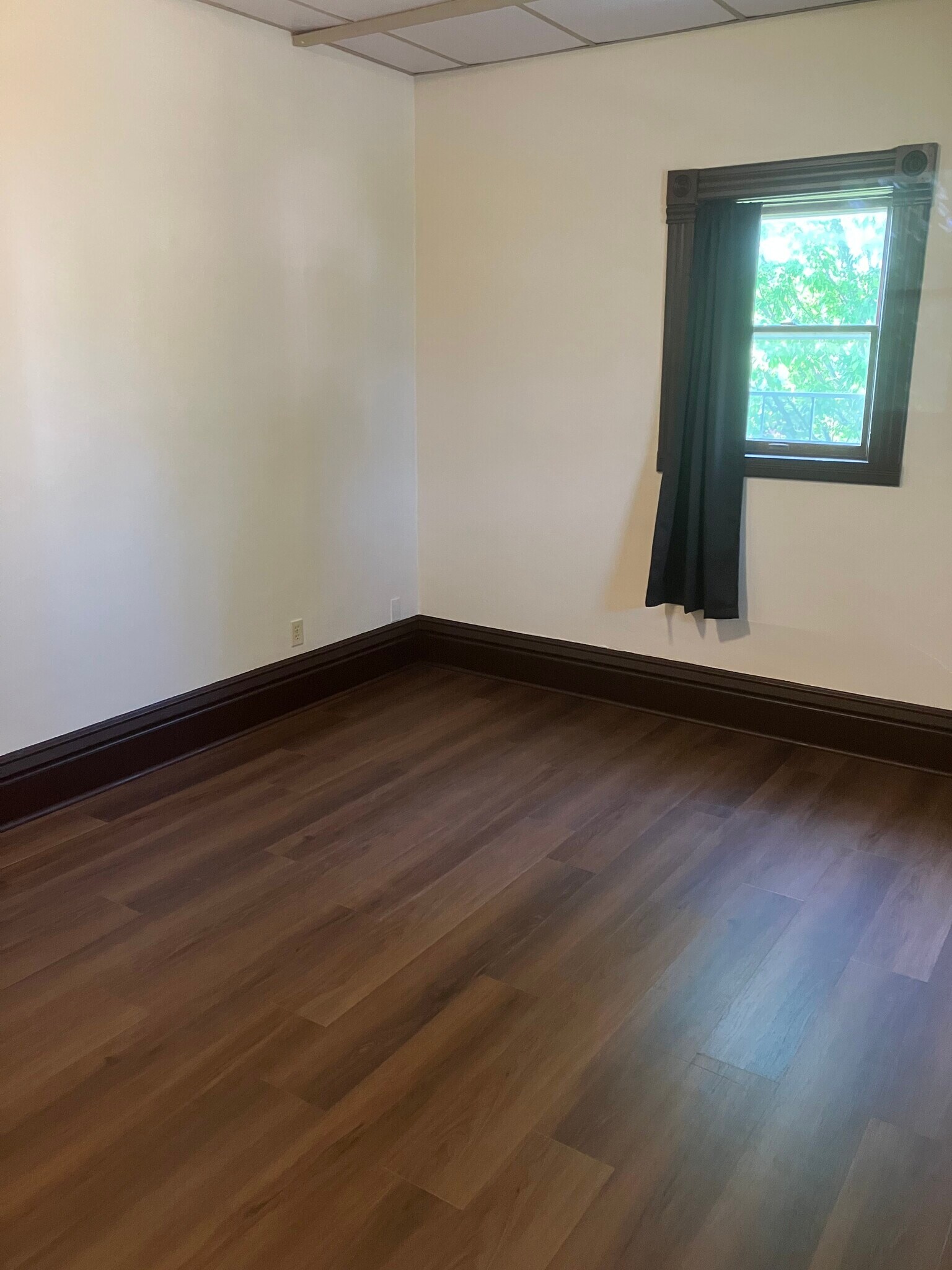Bedroom 1 - 901 N 14th St