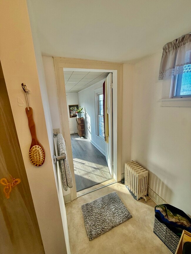 Building Photo - 999 Coddington Rd