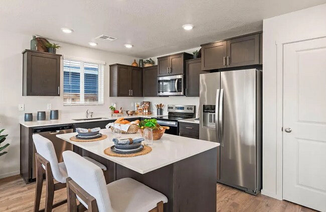 Building Photo - 2610 Addysen Pk Wy