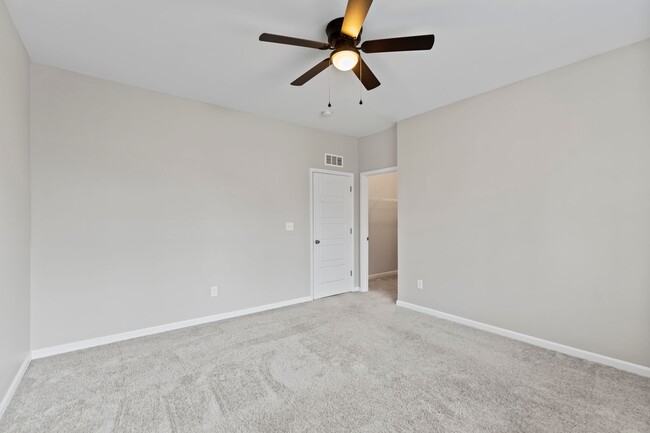 Building Photo - 2BR/2.5BA Townhouse For Rent in Houston Ac...