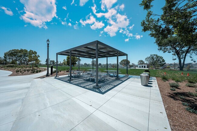 Building Photo - Brand New Estate Home Rent at Luna Park in GPN in Irvine