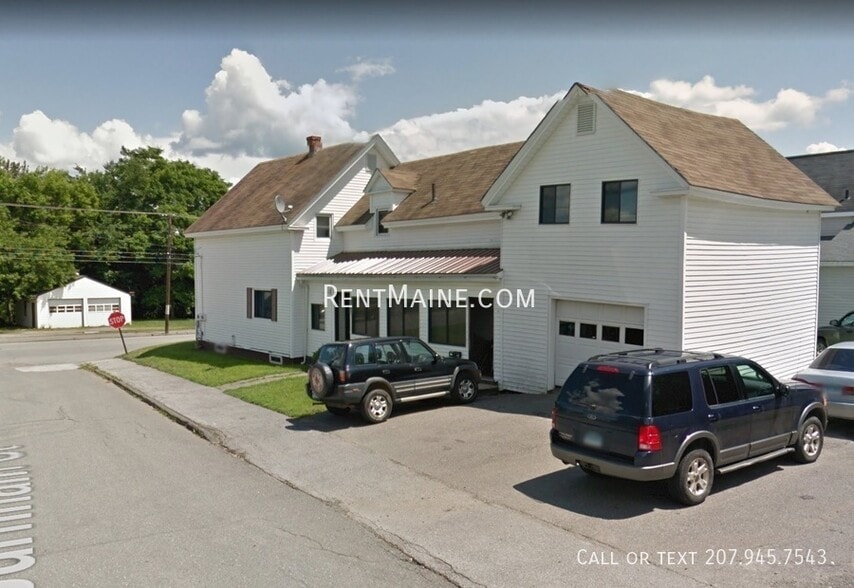 Building Photo - 589 Main St
