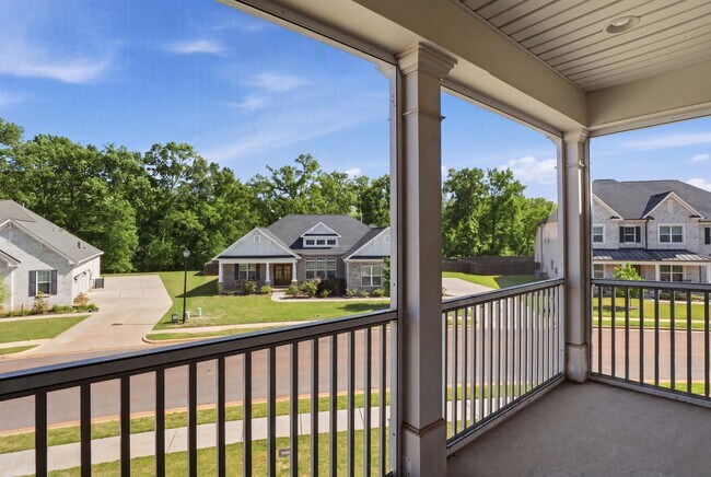 Building Photo - 8129 Tupelo Gum Trce SW
