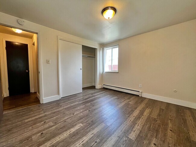 Building Photo - Mathews634 (KC-JF-NB)