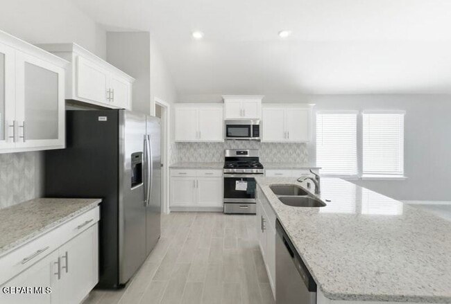 Building Photo - 1409 Indigo Sky St