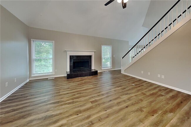 Building Photo - 4240 Moccasin Trail