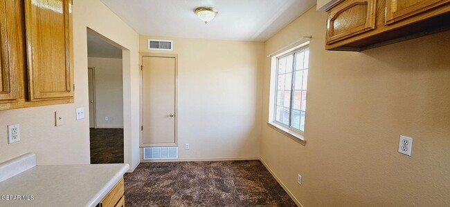 Building Photo - 3903 Van Buren Ave