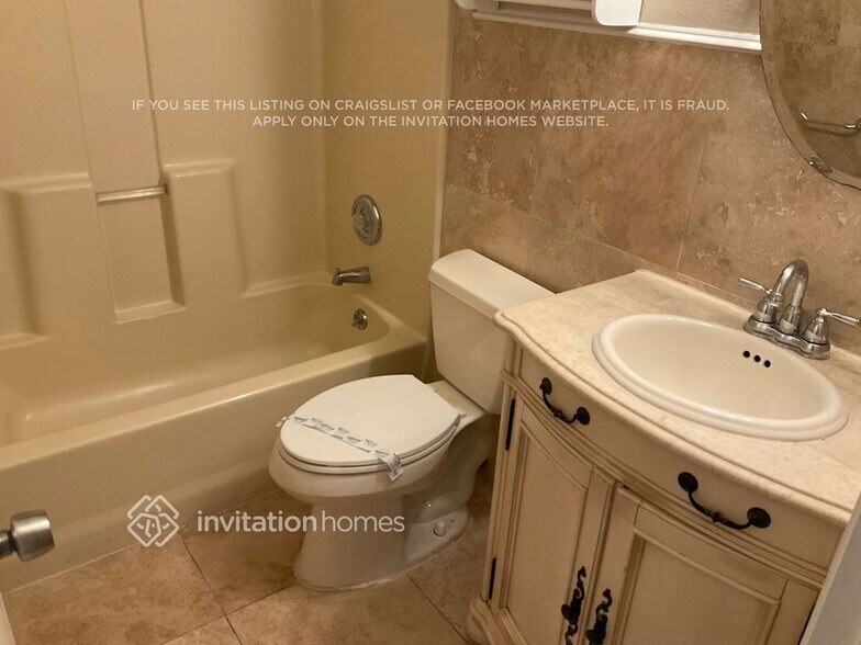 Building Photo - 910 Little Bend Rd