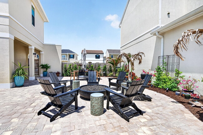 Building Photo - 8039 Allure Dr