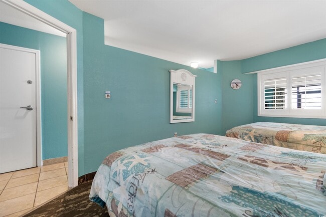 Building Photo - 4800 S Ocean Blvd