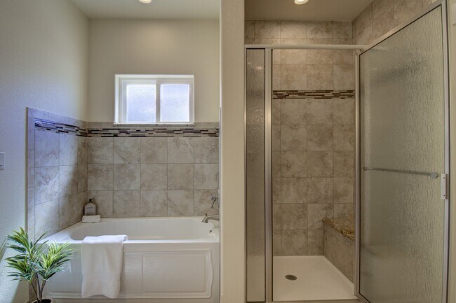 Building Photo - 7401 Turnbull Ct