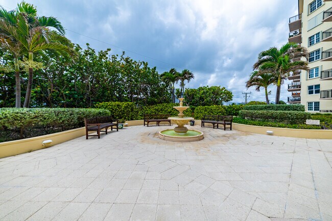 Building Photo - 3475 S Ocean Blvd