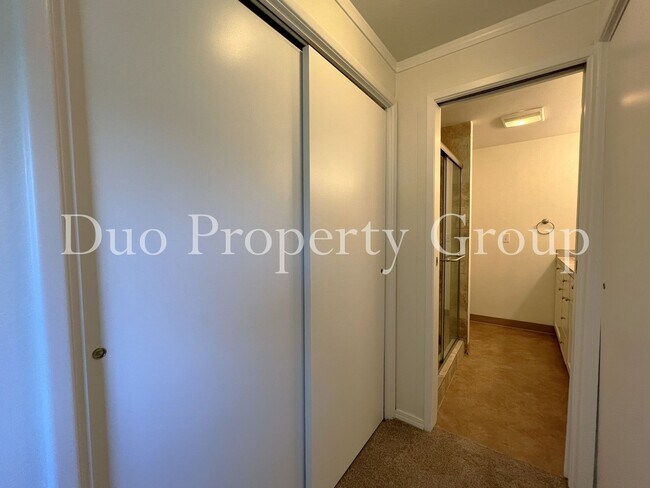 Building Photo - 2035 Harvard Dr