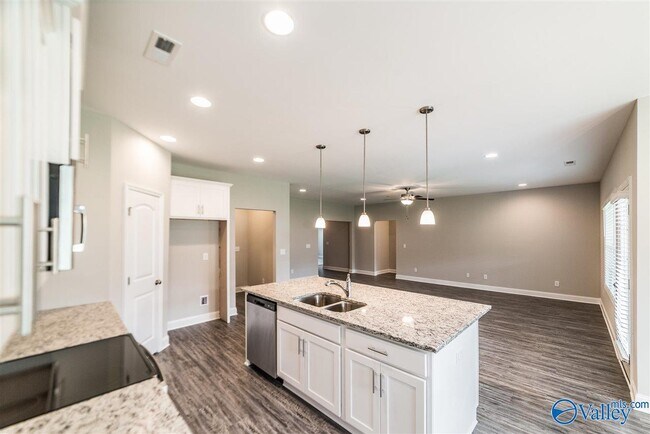 Building Photo - 3029 Crystal Creek Dr