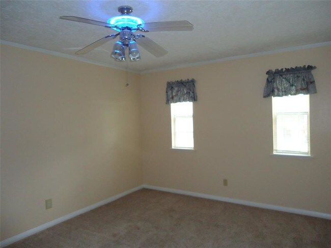 Building Photo - 10519 Brentway Dr