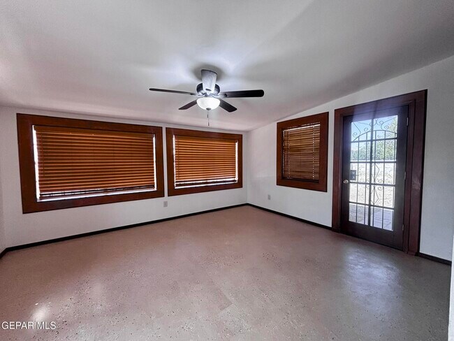 Building Photo - 11578 Chaplin Ct