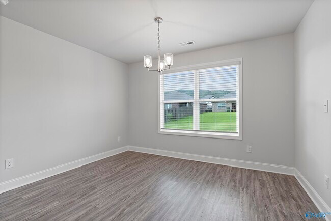 Building Photo - 6070 Thorntons Way Cir NW