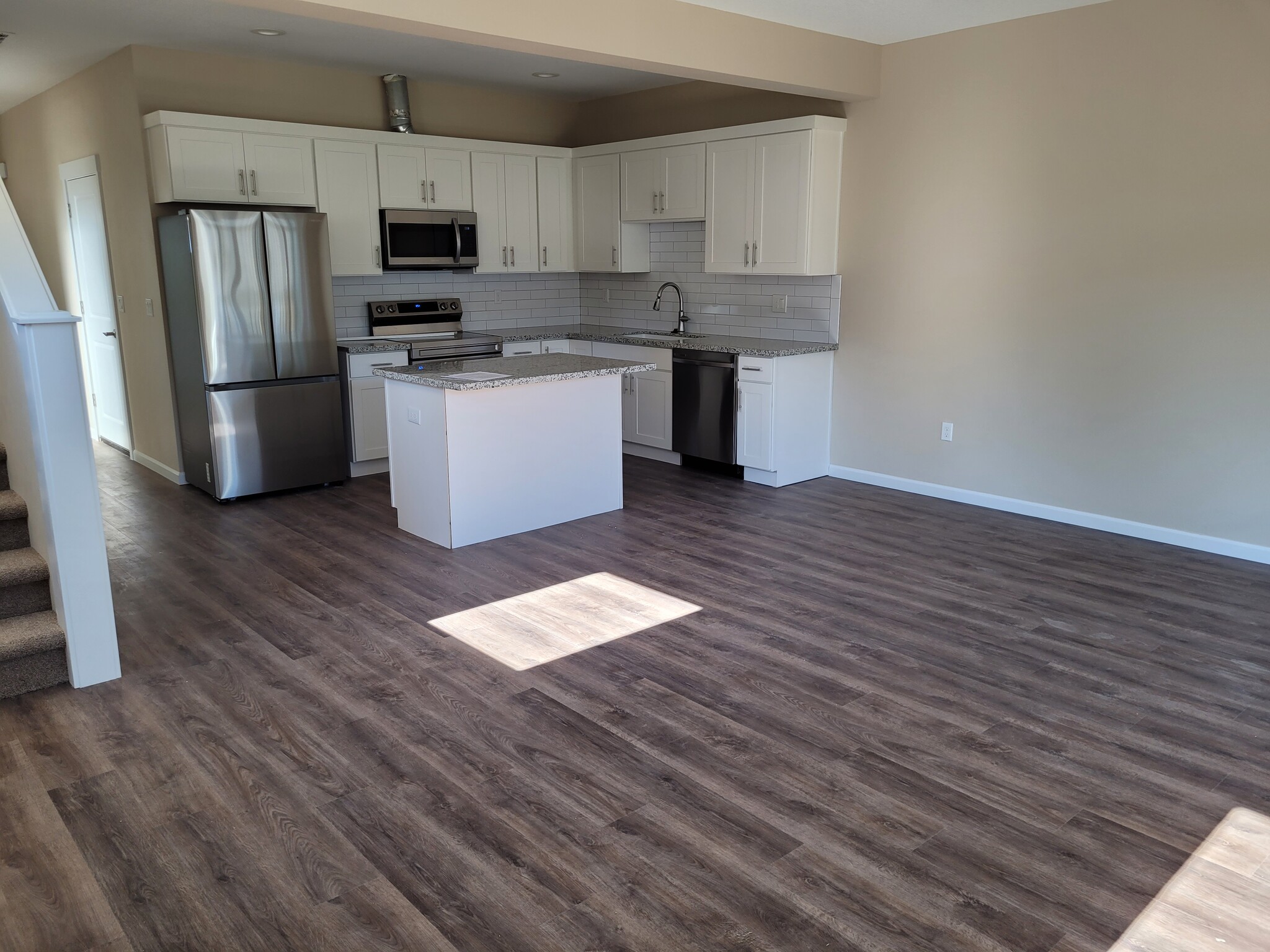 Dining Area - 10708 SE 29th Ave