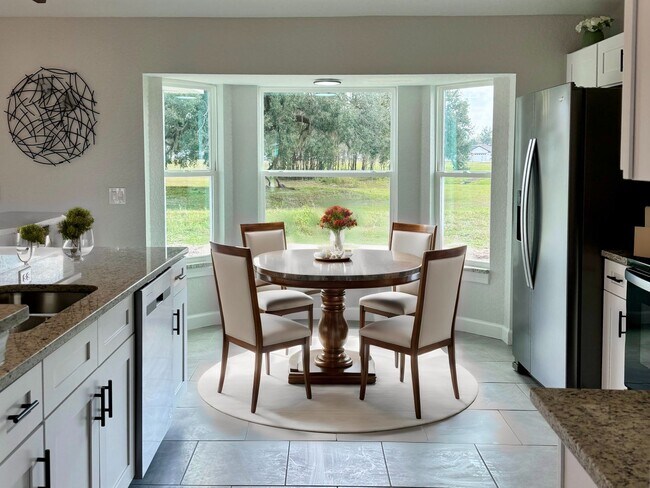 Building Photo - GORGEOUS 3BR/2BA Home! Huge Open Floor Plan NO APPLICATION FEE!