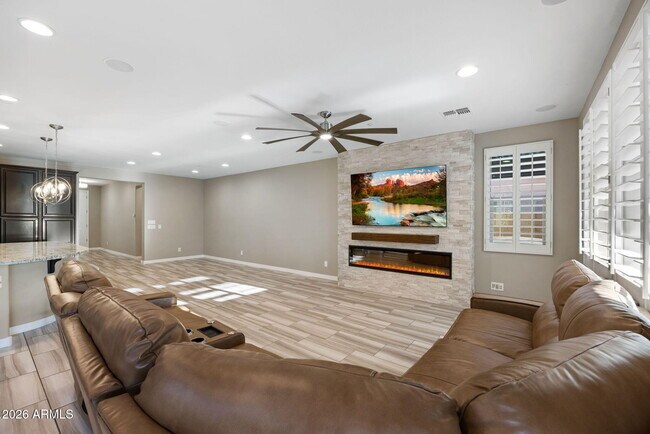 Building Photo - 32388 N 129th Dr