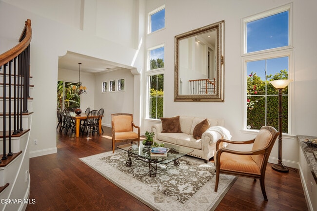 Building Photo - 1004 Lambourne Pl