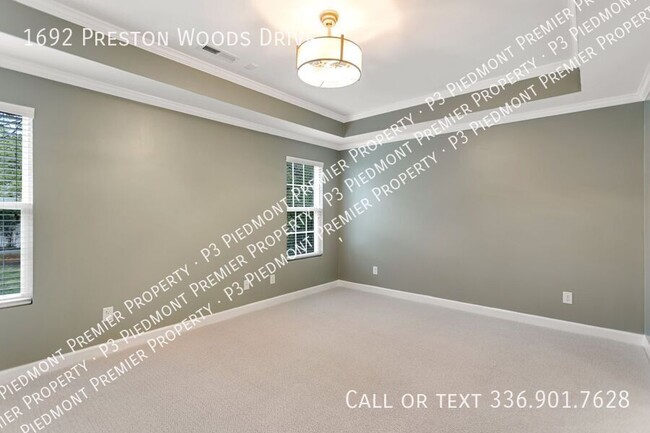 Building Photo - 1692 Preston Woods Dr