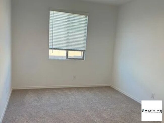 Building Photo - W Saddlehorn Rd