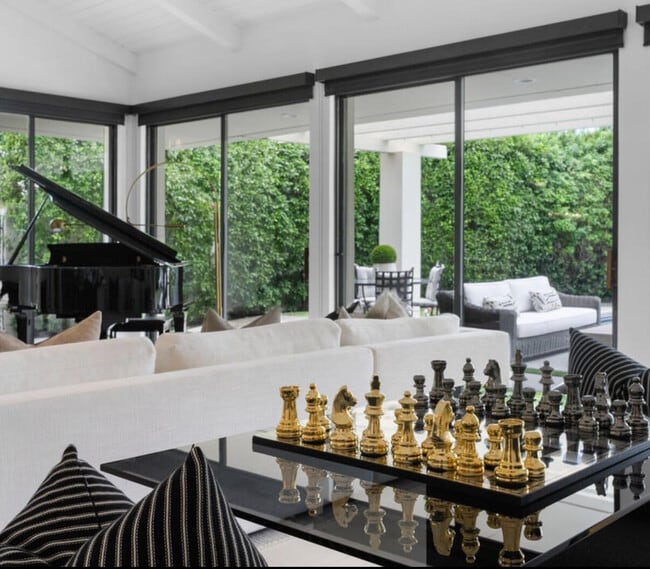 Building Photo - 6 Exeter Ct