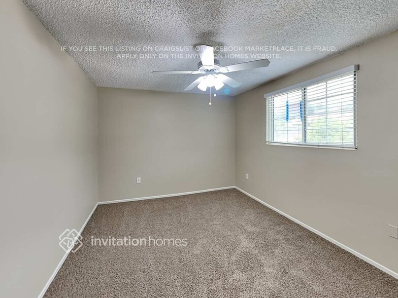 Building Photo - 13466 Almetz St