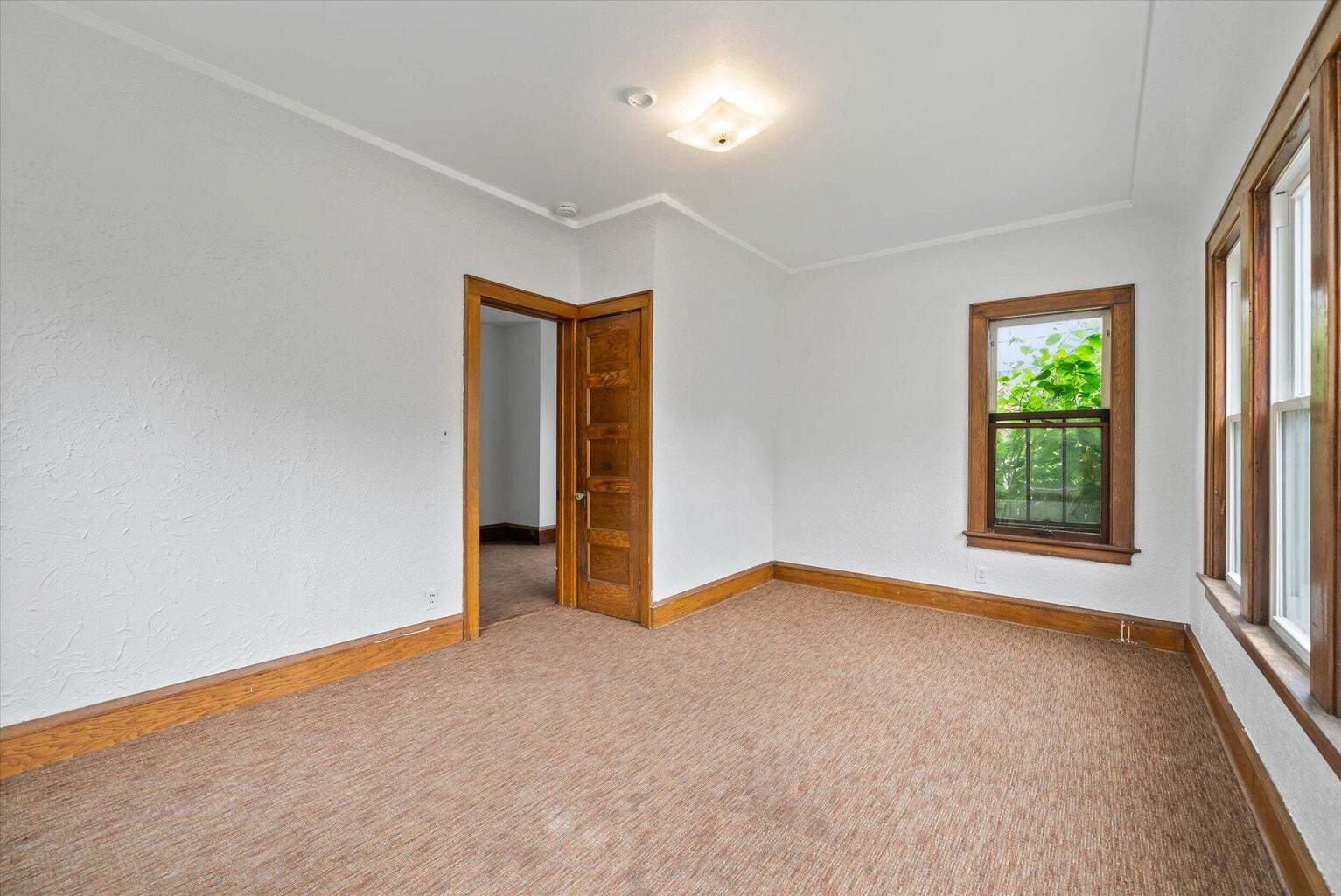 Upper Bedroom 3-1 - 2856 N Frederick Ave