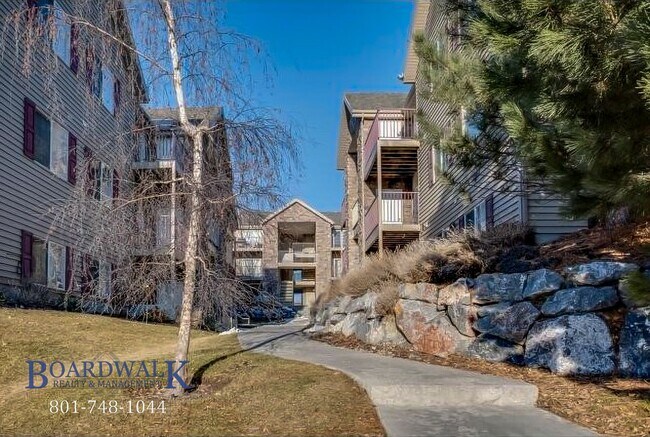 Building Photo - 1529 Westbury Way