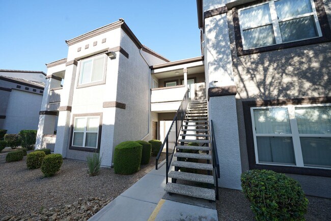 Building Photo - 7255 W Sunset Rd