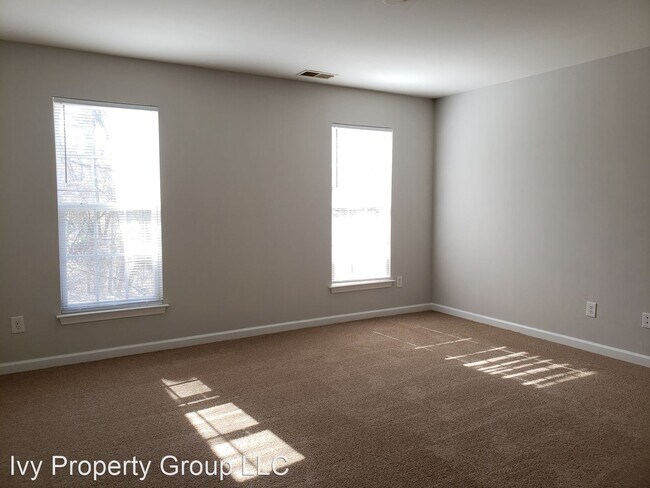 Building Photo - 3 br, 2 bath House - 11032 Carver Pond Rd.