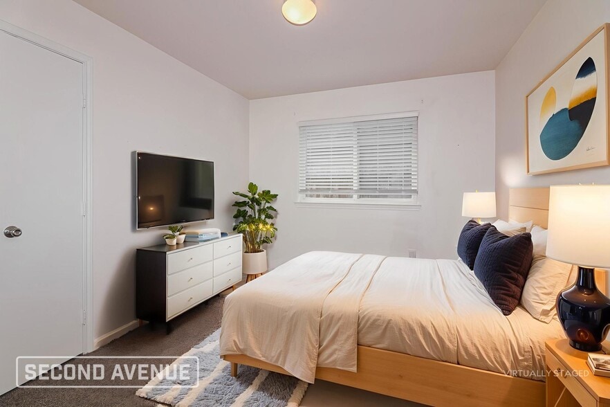 Building Photo - 6021 Determine Ln