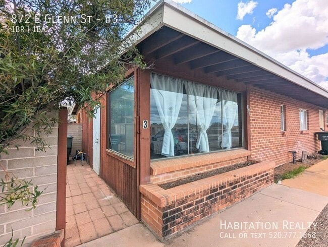 Building Photo - 872 E Glenn St