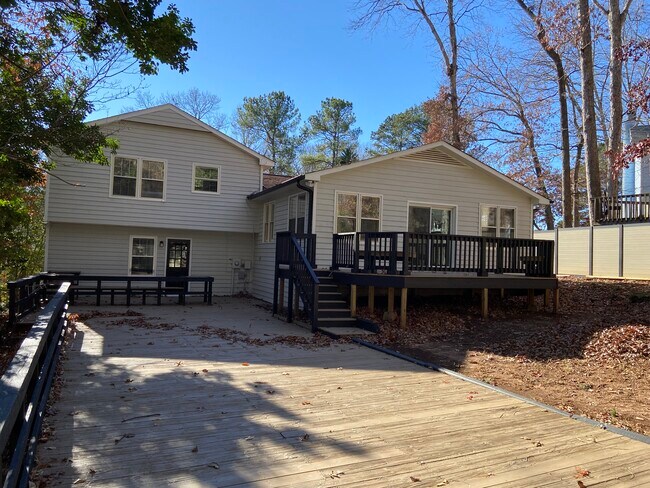 Building Photo - 1124 Theresa Ct