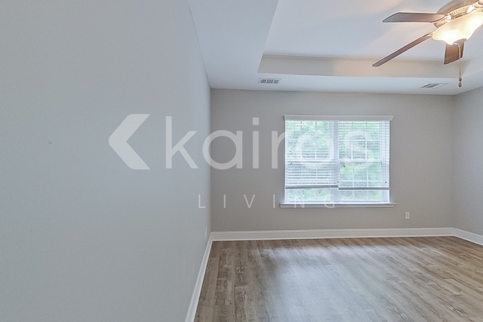 Building Photo - 407 Ferguson Ln