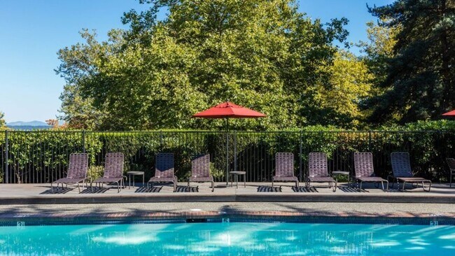 Building Photo - 7001 Old Redmond Rd