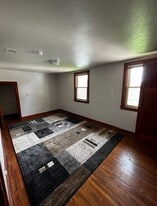 Building Photo - 257 Ledgeview Ave