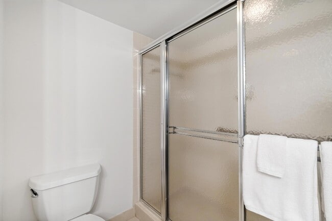 Building Photo - 2565 S Ocean Blvd