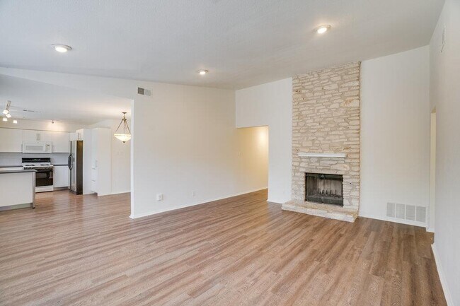 Building Photo - 3416 Harpers Ferry Ln